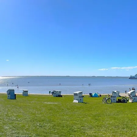 Nordseewelle 14 - Mit Garten, Balkon Und Sauna Dagebüll