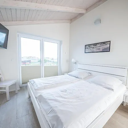 Nordseewelle 14 - Mit Garten, Balkon Und Sauna * Dagebüll